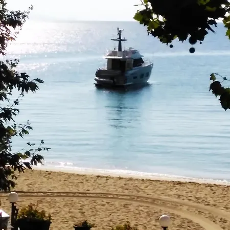 το πέτρινο σπίτι Vakantiehuis