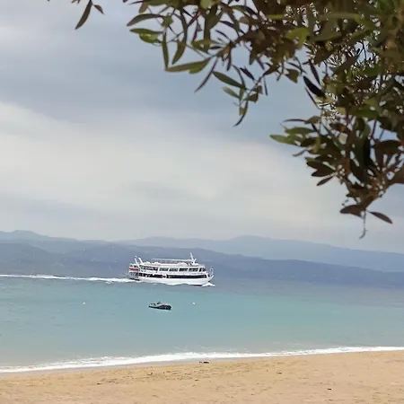Hébergement de vacances το πέτρινο σπίτι Mikro