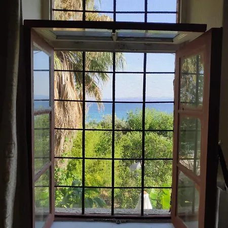 το πέτρινο σπίτι *