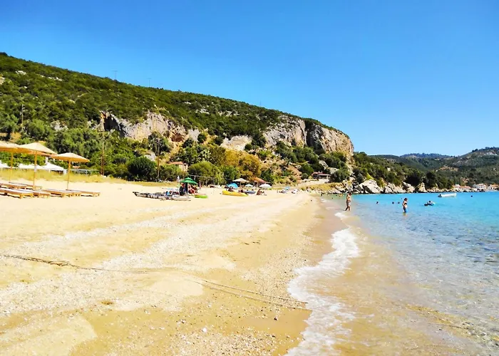 το πέτρινο σπίτι *