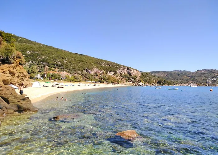 το πέτρινο σπίτι Mikro