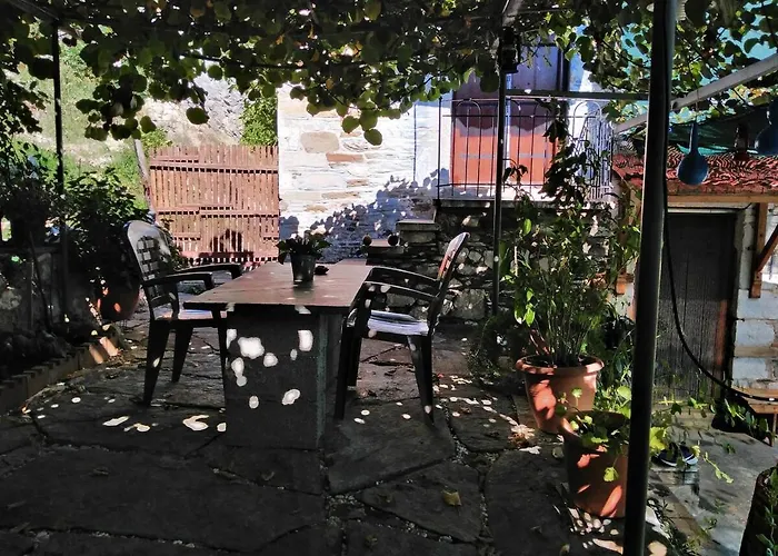 Semesterbostad το πέτρινο σπίτι *